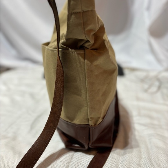 R.RIVETER Crossbody Bag Leather Strap & Bottom Military Handcrafted - Picture 8 of 14